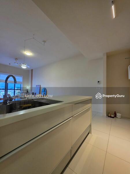 For Sale - Icon Residenz 1 @ Icon City