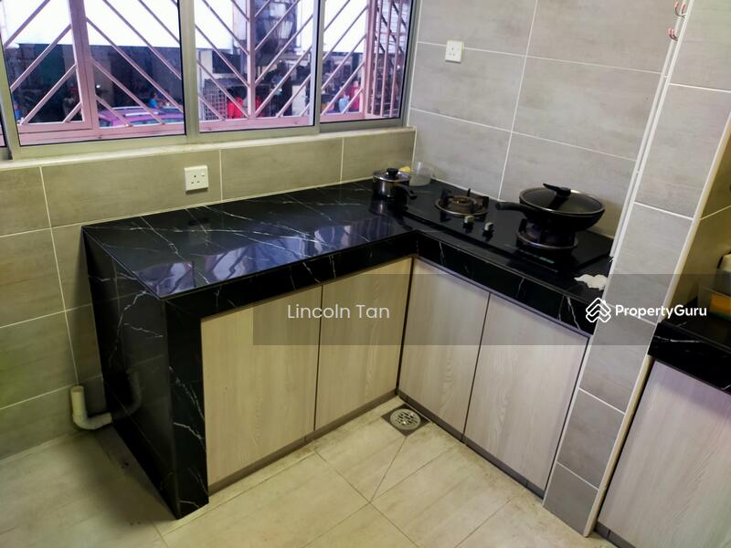 Flat for Rent at Happy Garden Flat - Lincoln Tan - PropertyGuru.com.my