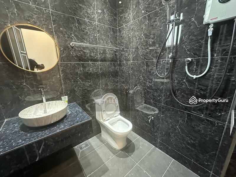 For Sale - Kulai IOI Palm Villa