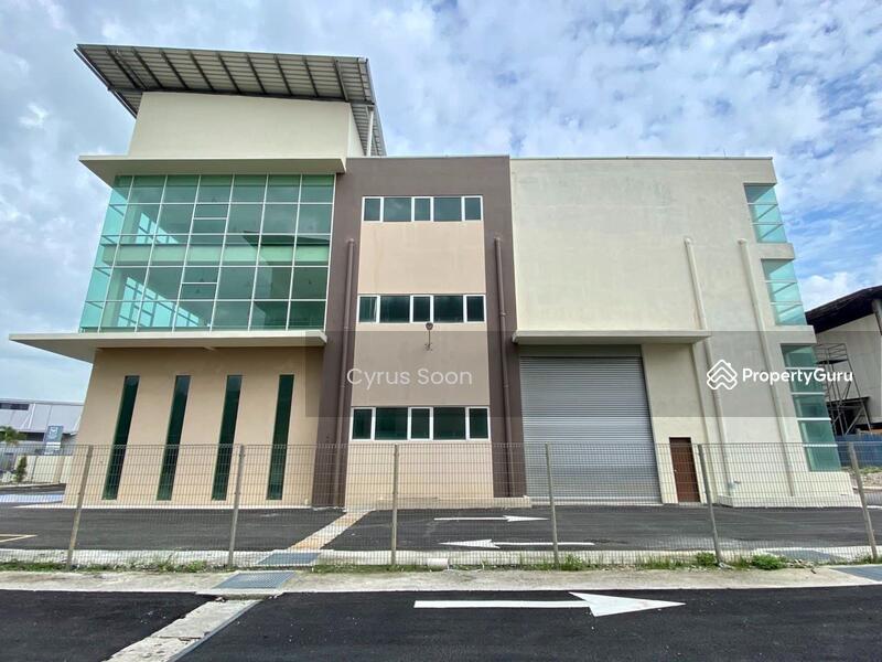 For Sale - 3-Sty Semi-D For Sale, Premium Industrial Park, Seksyen 33 Shah Alam