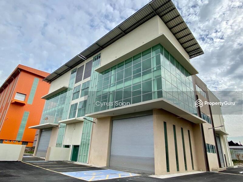 For Sale - 3-Sty Semi-D For Sale, Premium Industrial Park, Seksyen 33 Shah Alam