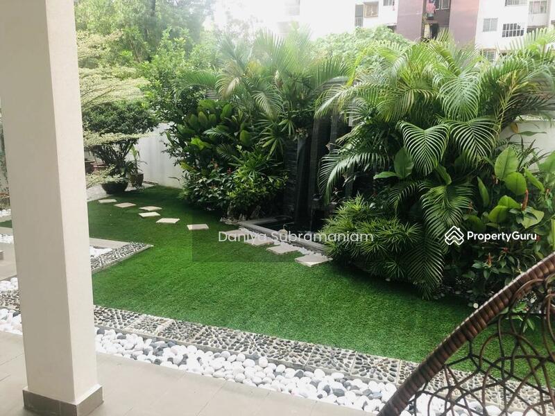 For Sale - Saville @ The Park