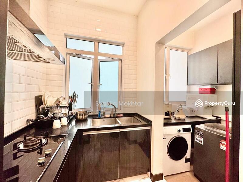 For Sale - Saville @ The Park