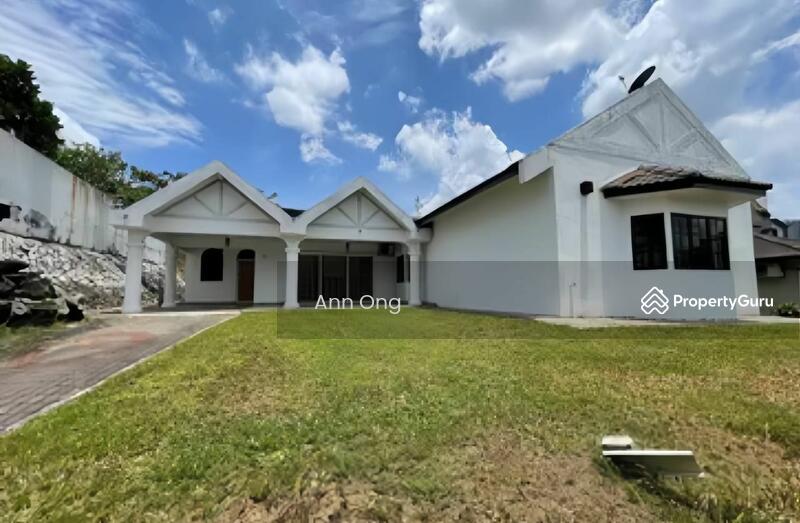 Untuk Dijual - Terrace house at SS1
