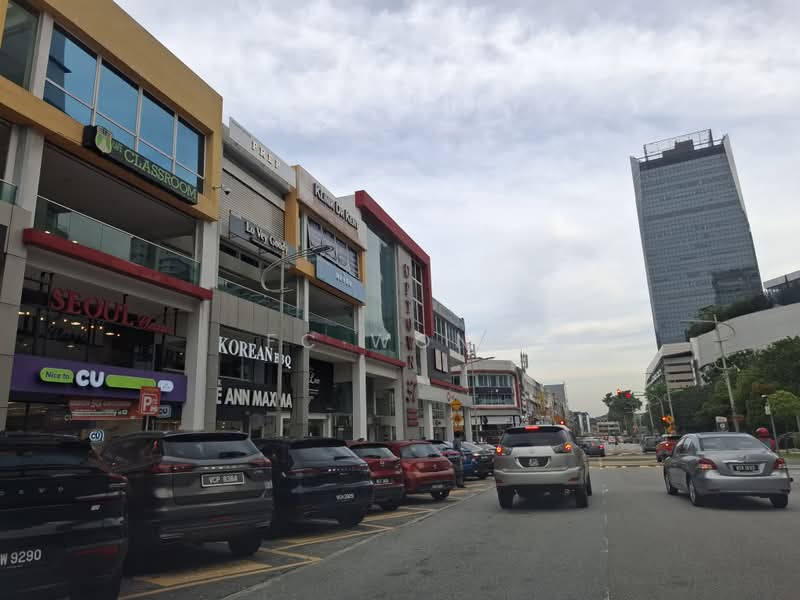 Shop for Rent in Kelana Jaya (Petaling Jaya) - FC Wong - Exterior - PropertyGuru.com.my