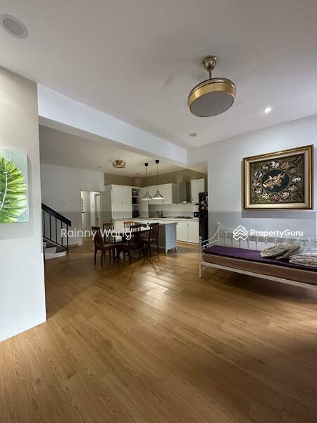 3-storey Terraced House for Sale in Batu Ferringhi (Penang) - Rainny Wong - PropertyGuru.com.my