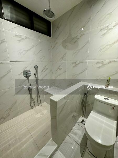 3-storey Terraced House for Sale in Batu Ferringhi (Penang) - Rainny Wong - PropertyGuru.com.my