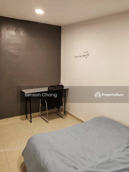 For Rent - Semi-D house at Taman Johor Jaya