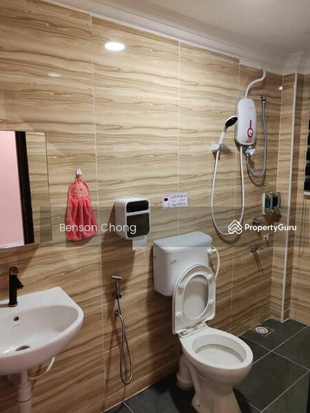 For Rent - Semi-D house at Taman Johor Jaya