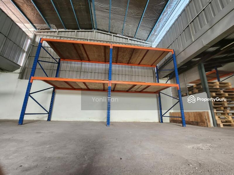 Untuk Disewa - Air Itam Commercial Bungalow Facing Main Road