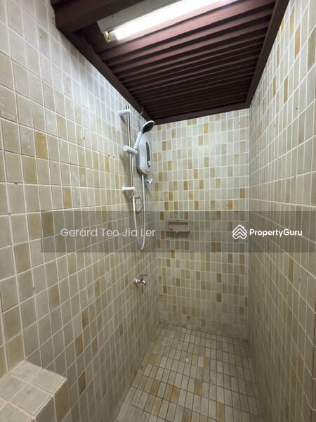 For Rent - Miami Bay