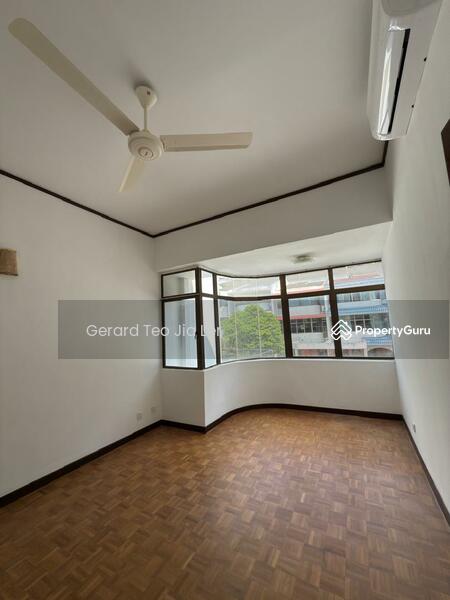 For Rent - Miami Bay