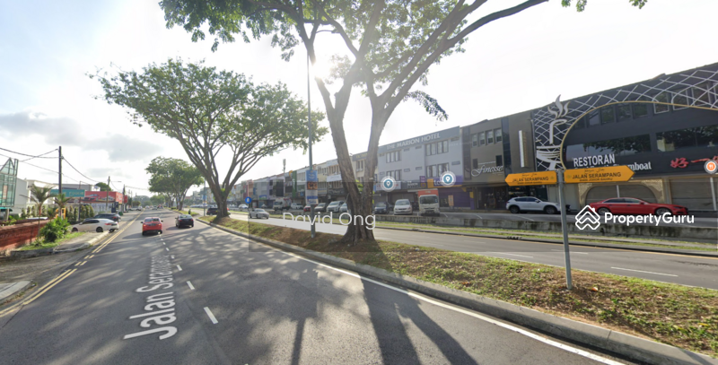 For Rent - Commercial bungalow at Taman Pelangi