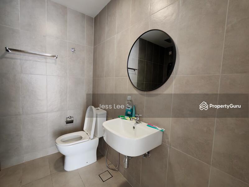 For Rent - Emerald Hill