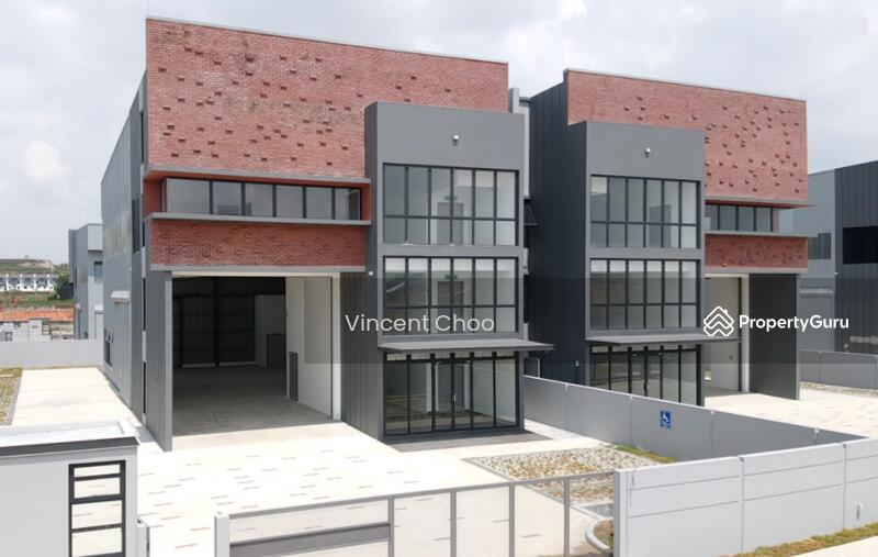For Rent - SUNGAI BULOH | SEMI-D | LAND 11,300SQFT | BRAND NEW PHASE 2