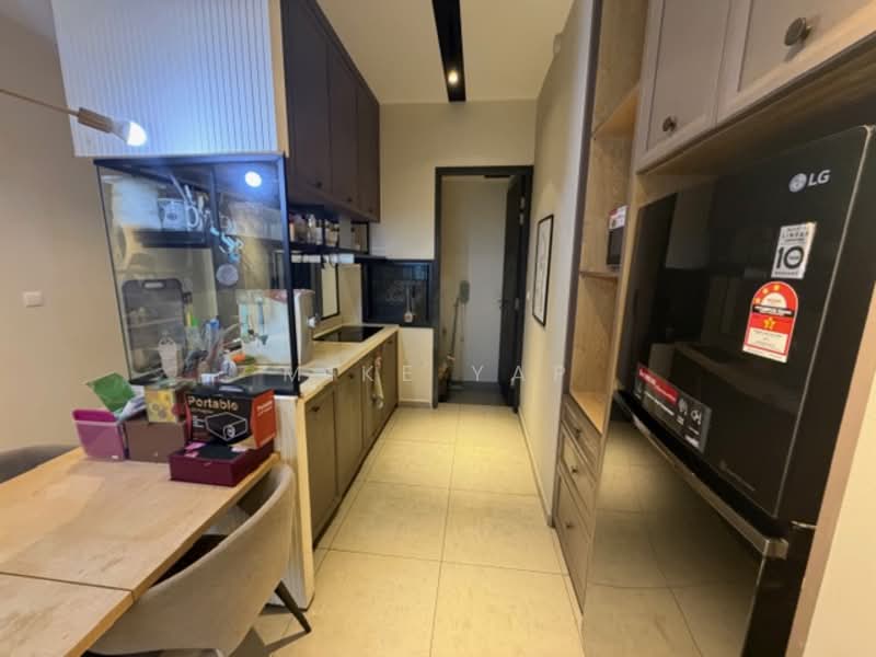 Service Residence for Sale at Petalz Residences - Mike Yap - Kitchen - PropertyGuru.com.my