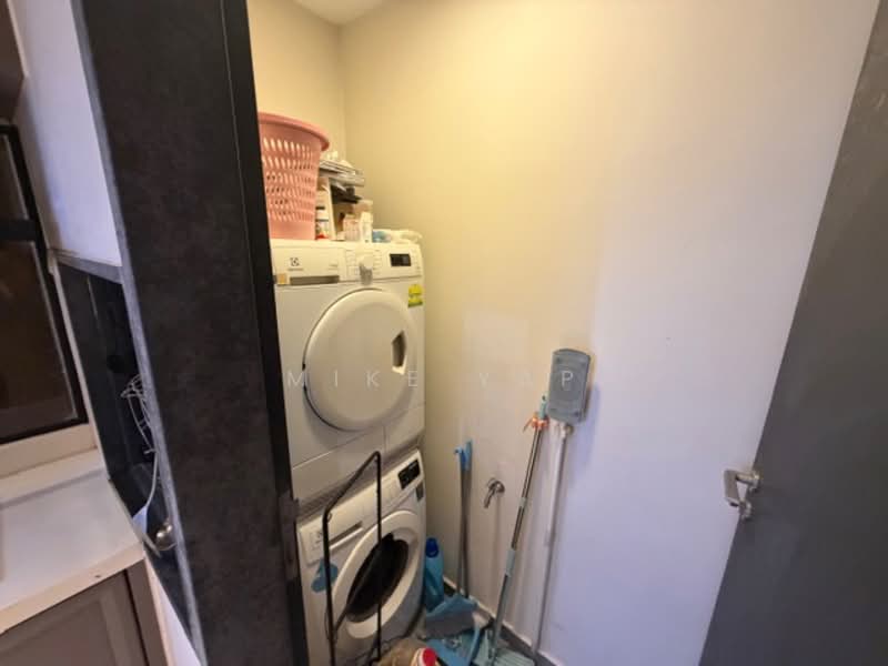 Service Residence for Sale at Petalz Residences - Mike Yap - Interior - PropertyGuru.com.my