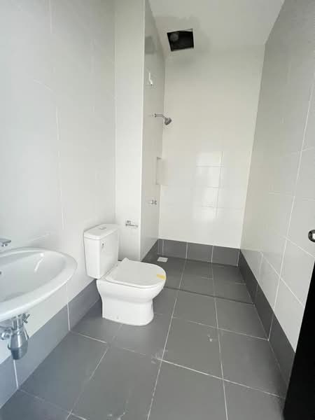 Cluster House for Sale in Eco Botanic (Iskandar Puteri (Nusajaya)) - SC Ng - Bathroom - PropertyGuru.com.my