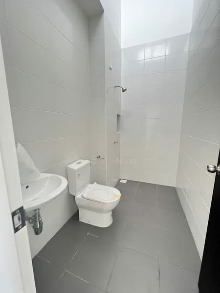 Cluster House for Sale in Eco Botanic (Iskandar Puteri (Nusajaya)) - SC Ng - Bathroom - PropertyGuru.com.my