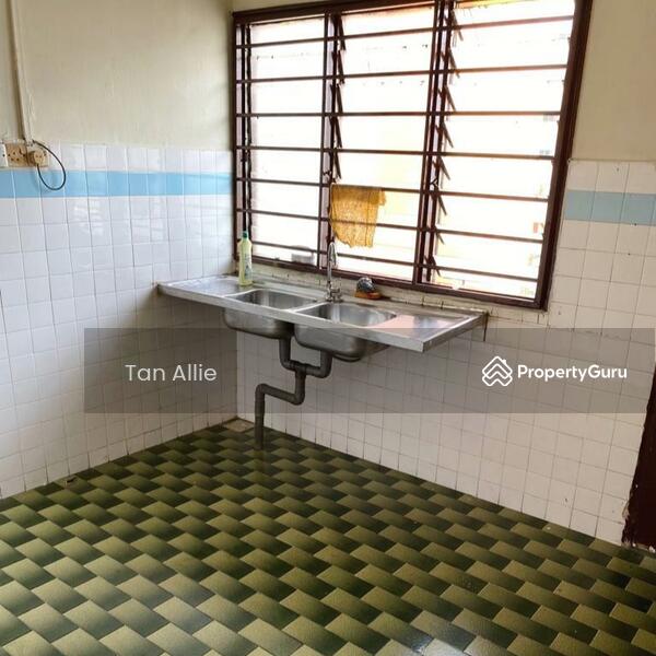 Puchong landed sale, best deal, convenient, near the puri tower