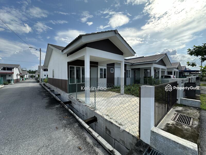 Untuk Dijual - Taman Mahkota Kampar Single Storey Endlot Full Loan Rumah Setingkat
