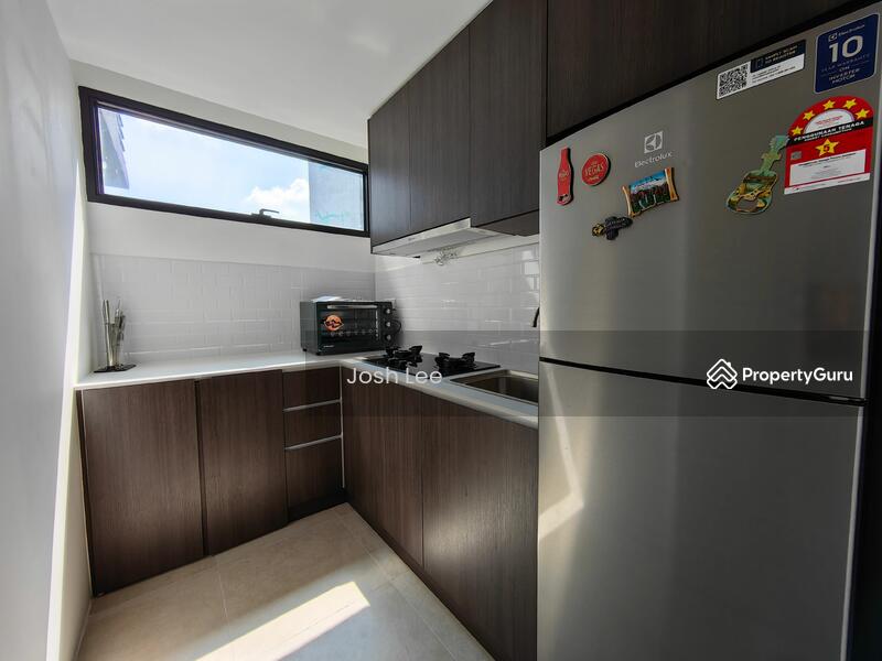 For Sale - Lumi Tropicana