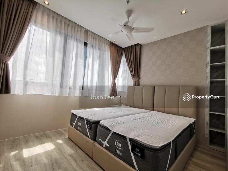 For Sale - Lumi Tropicana
