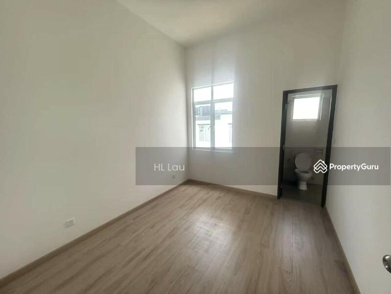 2-storey Terraced House for Sale in Taman Tasik Semenyih (Semenyih) - HL Lau - PropertyGuru.com.my