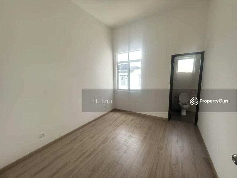 2-storey Terraced House for Sale in Taman Tasik Semenyih (Semenyih) - HL Lau - PropertyGuru.com.my