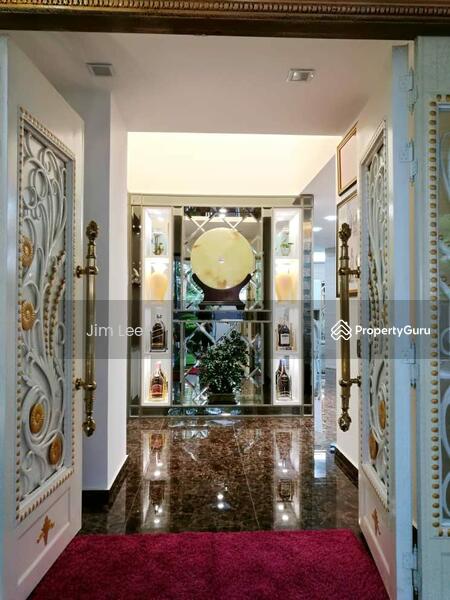 For Sale - Eastpark 72