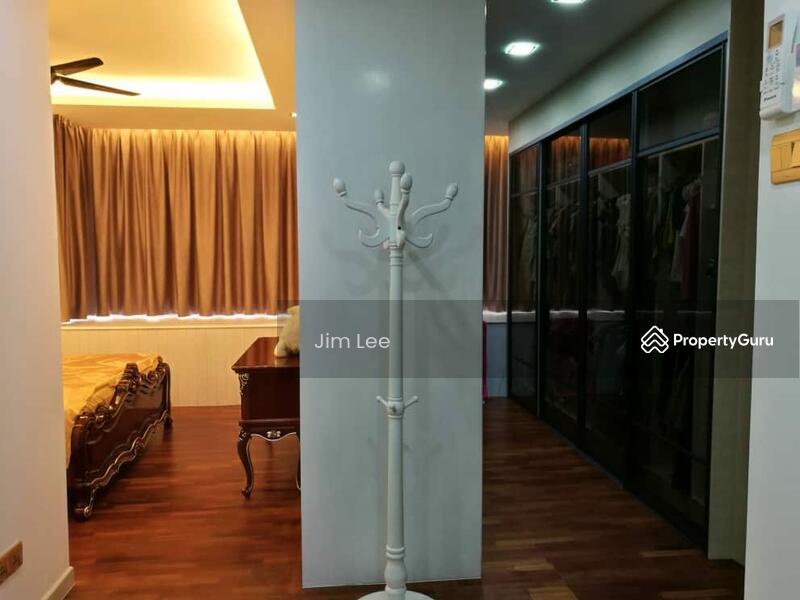 For Sale - Eastpark 72