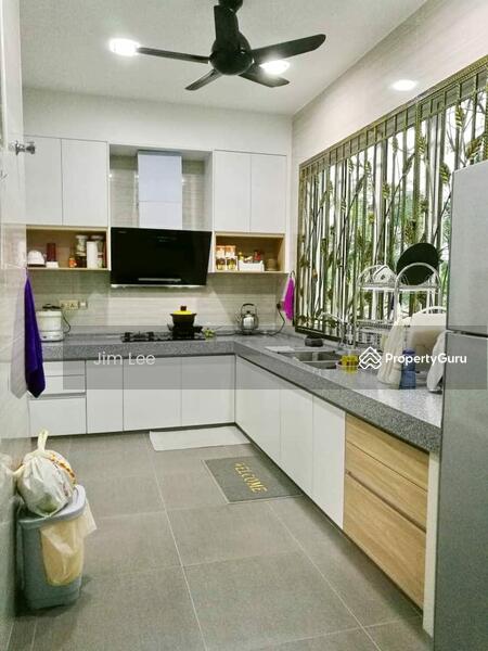 For Sale - Eastpark 72