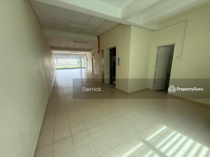 For Rent - 3 STOREY SHOPLOT FOR RENT AT BUTERWORTH HIGH TRAFIC BUILT WITH LIFT