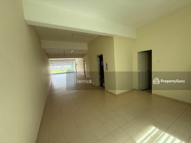 For Rent - 3 STOREY SHOPLOT FOR RENT AT BUTERWORTH HIGH TRAFIC BUILT WITH LIFT