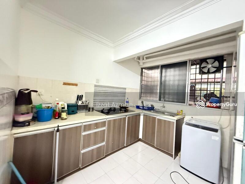 Pangsapuri untuk Dijual di Flora Damansara Apartment - Izzat Azman - PropertyGuru.com.my