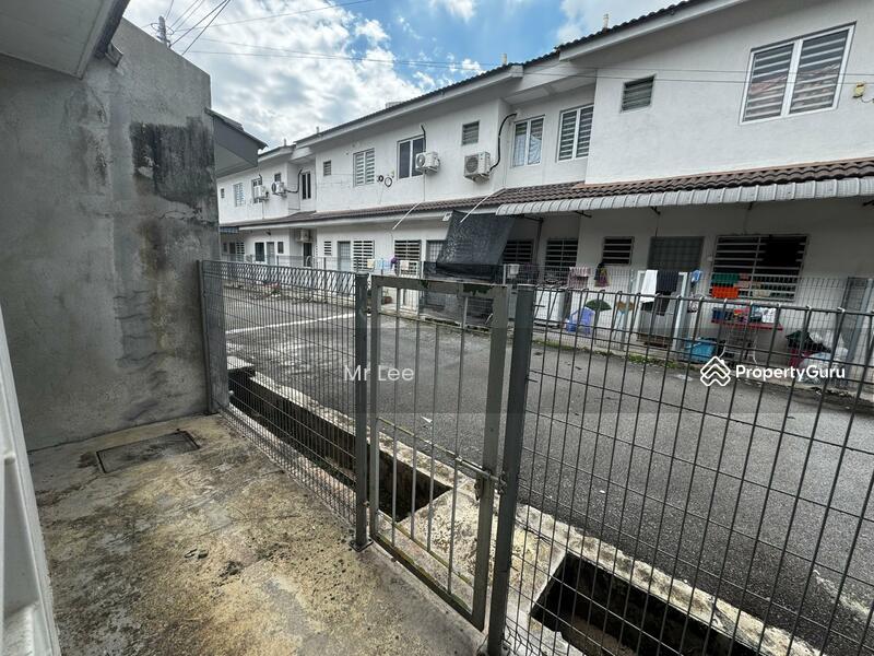 For Sale - Taman Pakatan Jaya