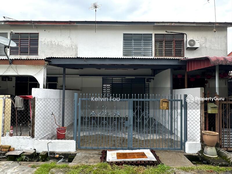 Langkap Taman Desa Jaya Double Storey Newly Painted For Sale
