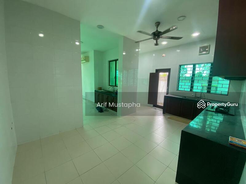 Untuk Dijual - Denai Alam : Ficus Peak