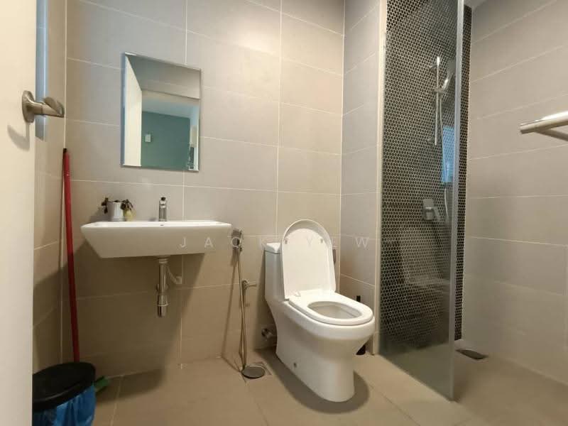 Kondominium untuk Disewa di Continew - Jack Yew - Bathroom - PropertyGuru.com.my