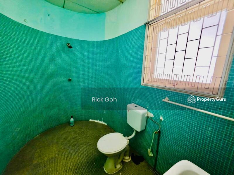 For Sale - Bungalow at Taman Scotland