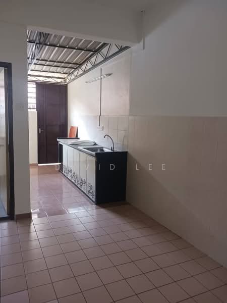 1-storey Terraced House for Rent in Taman Bayan (Bayan Lepas) - David Lee - Kitchen - PropertyGuru.com.my