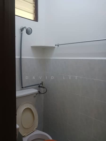 1-storey Terraced House for Rent in Taman Bayan (Bayan Lepas) - David Lee - Bathroom - PropertyGuru.com.my