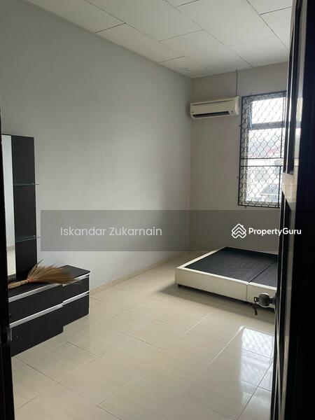 Untuk Dijual - Taman Kluang Barat