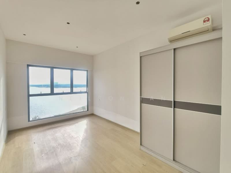 Condominium for Sale at Kings Bay @ Country Garden Danga Bay - Neilson Tan - Bedroom - PropertyGuru.com.my