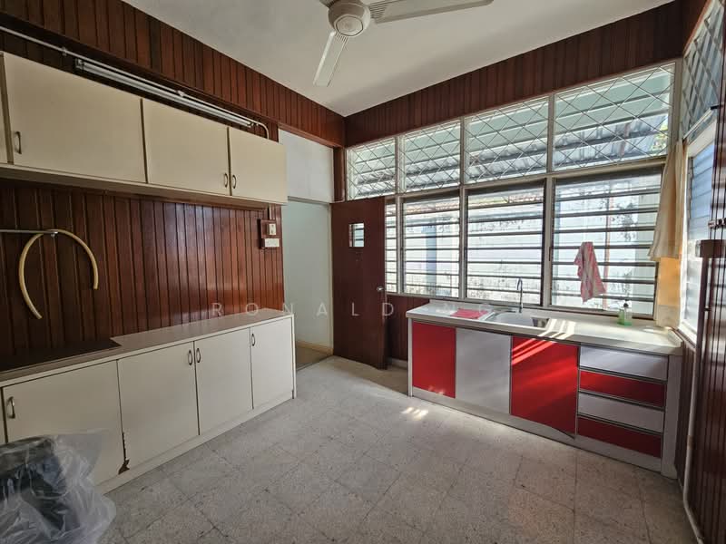 Bungalow for Sale in Taman Pulau Pinang (Pulau Tikus) - Ronald Ng - PropertyGuru.com.my