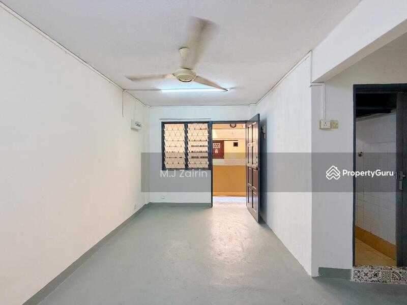 For Sale - Flat Pandan Indah 3/3