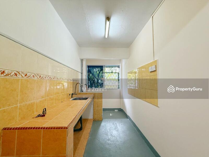 For Sale - Flat Pandan Indah 3/3