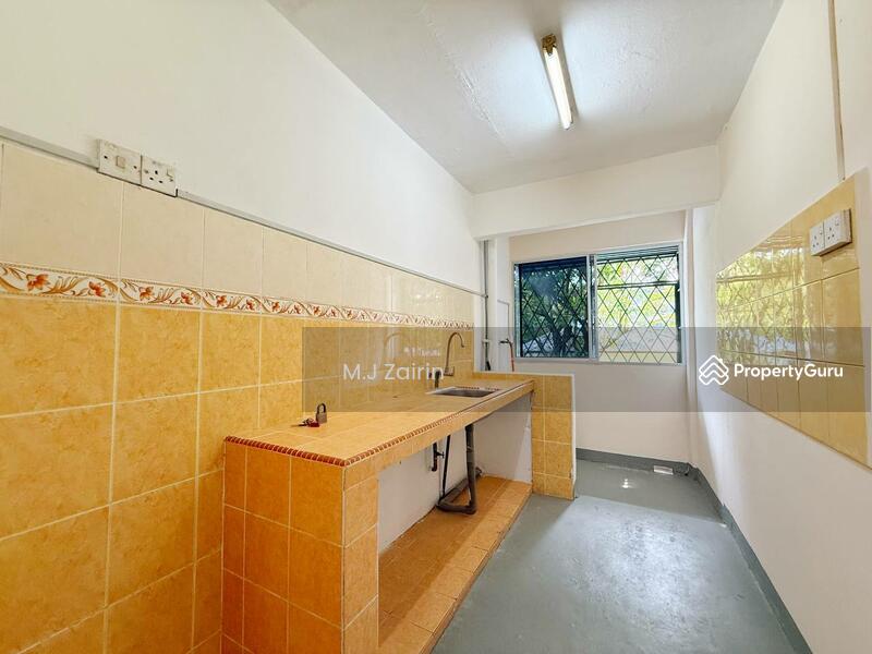 For Sale - Flat Pandan Indah 3/3
