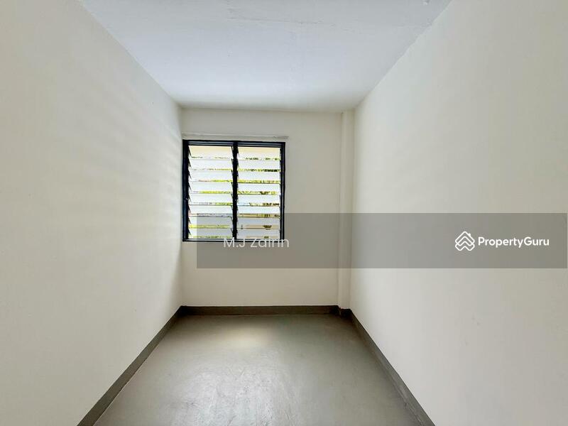 For Sale - Flat Pandan Indah 3/3