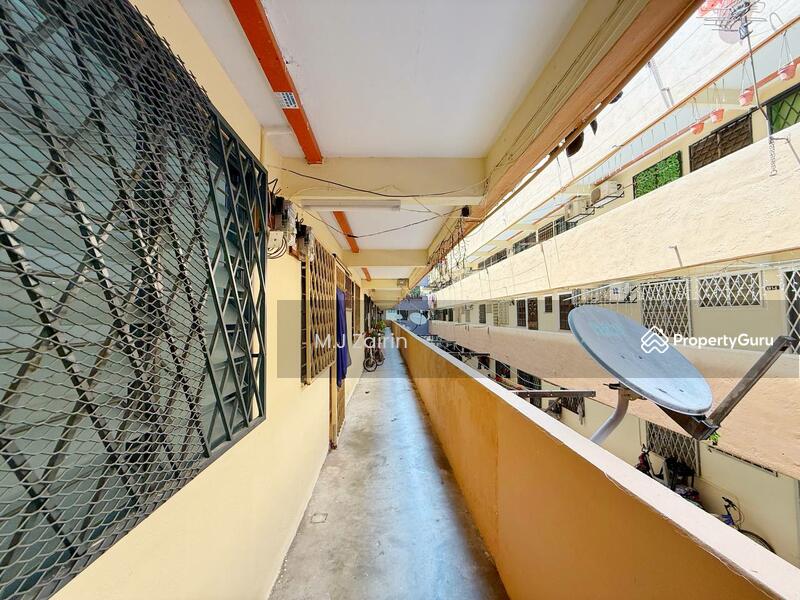 For Sale - Flat Pandan Indah 3/3